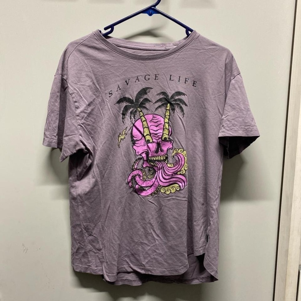 RVCA Savage Life Graphic T-Shirt Mens Skull Palm Tree Mauve XL Excellent